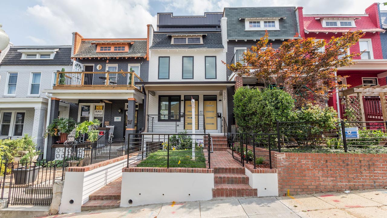 307-1-Todd-Place-01-front